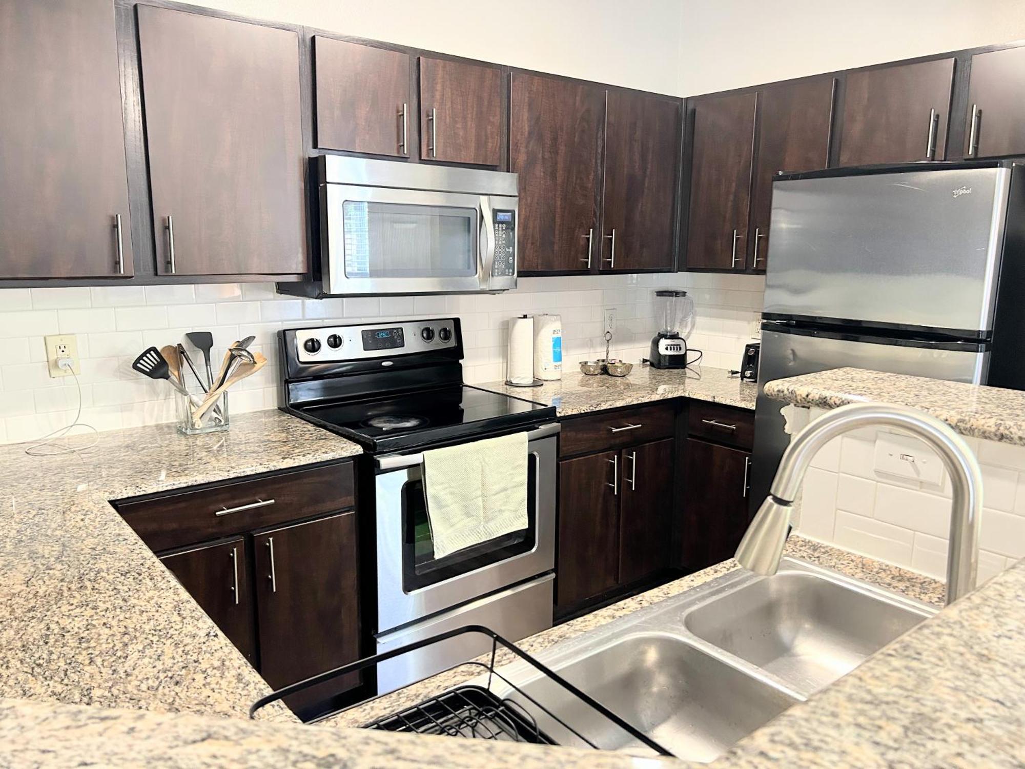 Hidden Gem At Med Center 2Br & 2Ba Apartment Houston Exterior photo