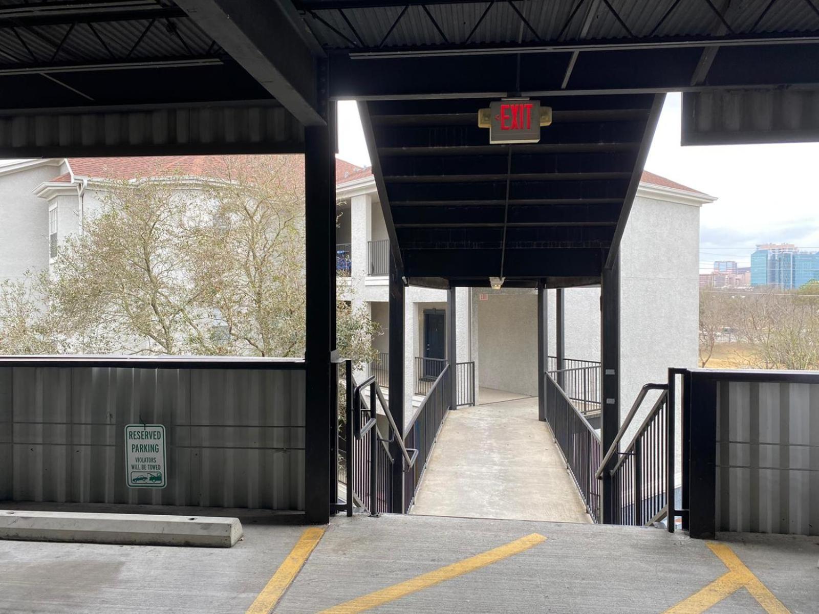 Hidden Gem At Med Center 2Br & 2Ba Apartment Houston Exterior photo