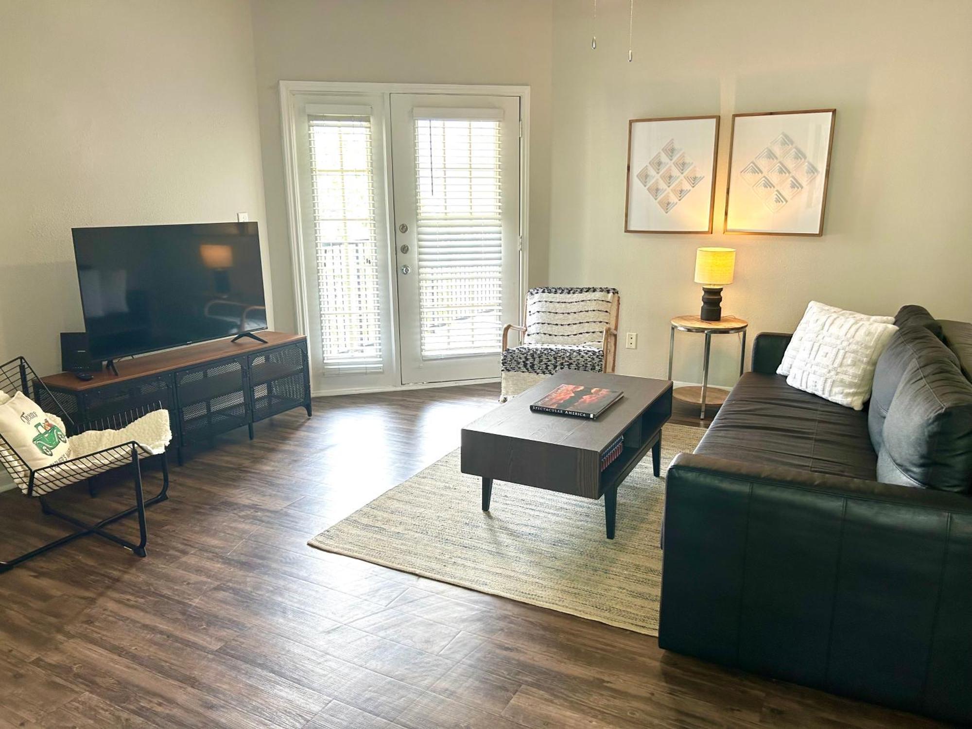Hidden Gem At Med Center 2Br & 2Ba Apartment Houston Exterior photo