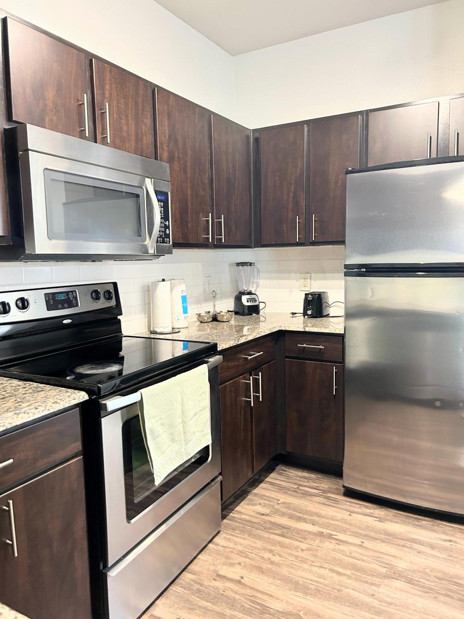 Hidden Gem At Med Center 2Br & 2Ba Apartment Houston Exterior photo